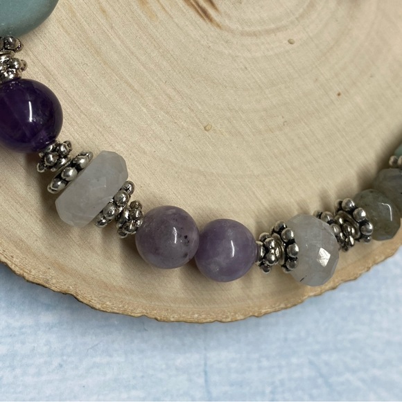 Mixed Gemstone Bracelet - Picture 2 of 3